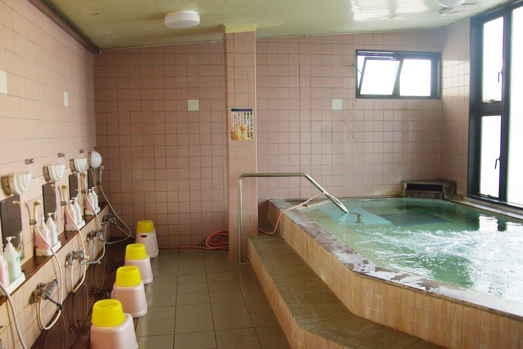 Hatsushio Ryokan Itoshima Eksteriør billede